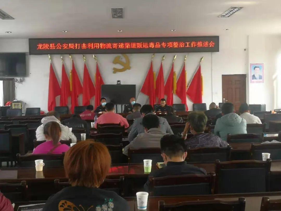 一线牵著万线缕，红云飘影千秋歌打一正确生肖精选解析、解释与落实、构建解答解释落实